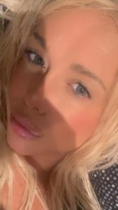 641556510: Chica busca chico en Barcelona