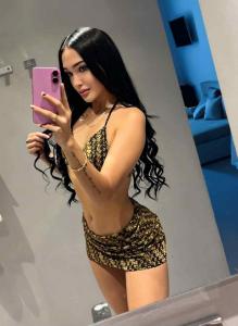 Chica busca chico en Ibiza: Chica busca chico