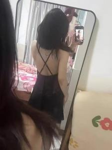 662065478: Chica busca chico en Barcelona