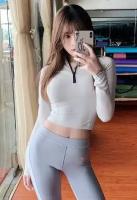 637070555: Chica busca chico en Madrid