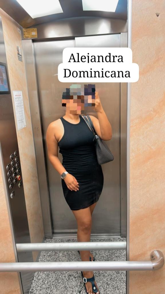 Chica busca chico en Alicante: Chica busca chico
