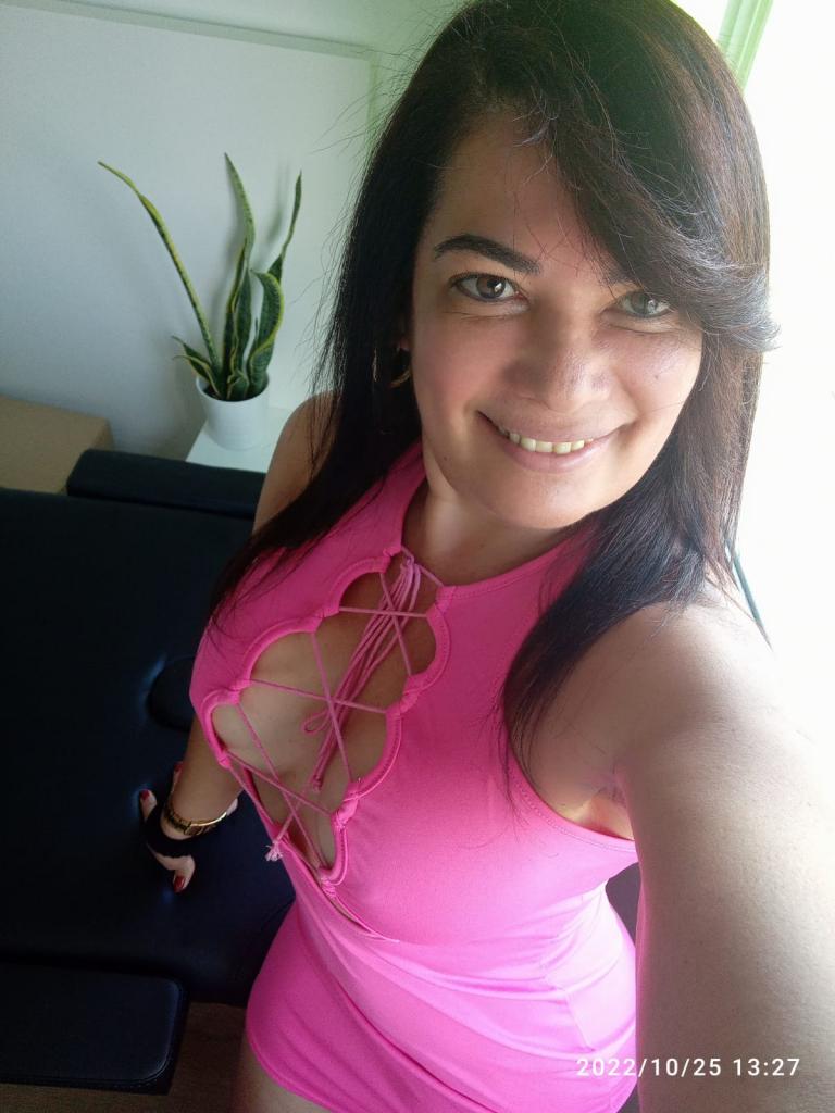 652253468: Chica busca chico en Madrid