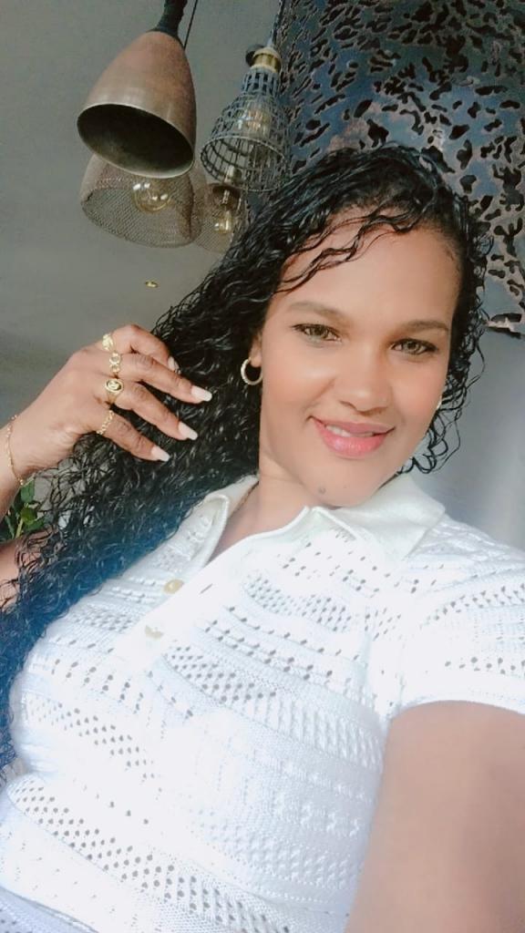 Chica busca chico en Las Palmas: Chica busca chico