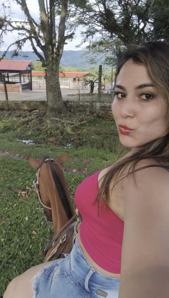 634818579: Chica busca chico en Vizcaya