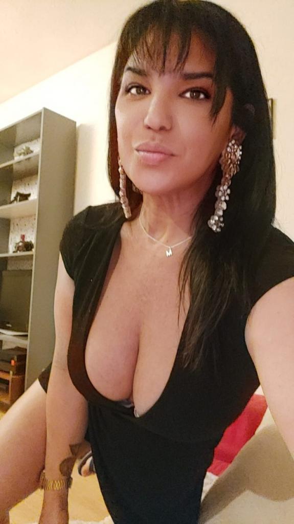722119437: Transexual en Castellón