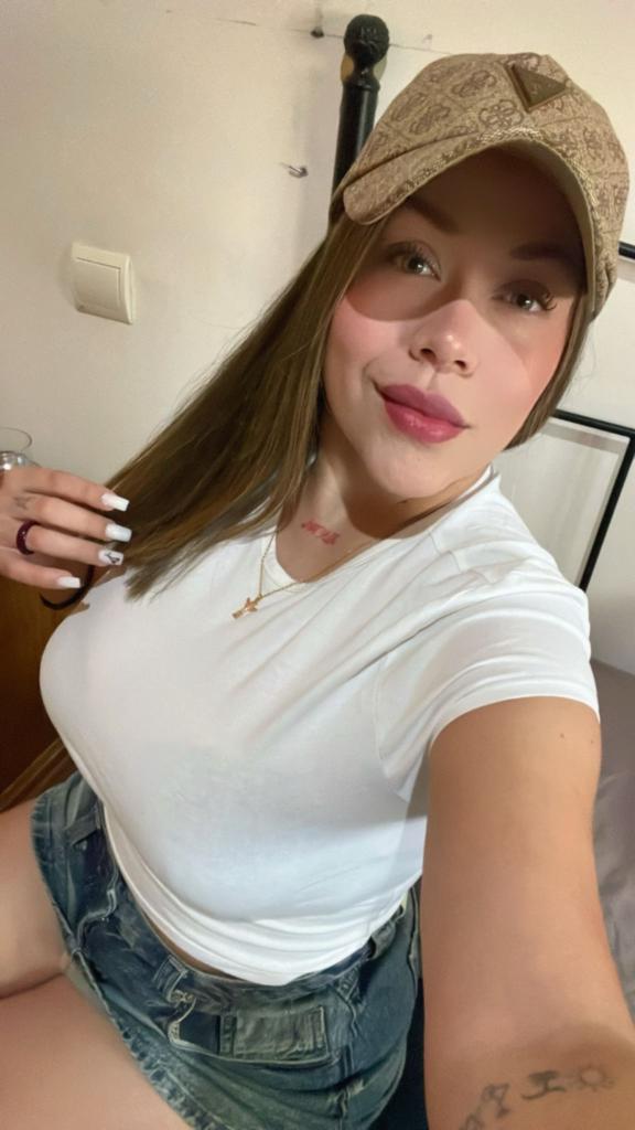 603537036: Chica busca chico en Almería