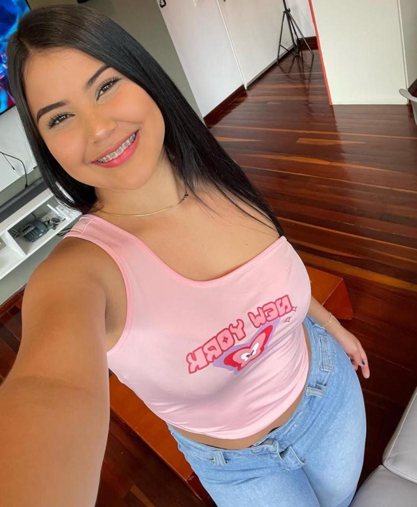 644551336: Chica busca chico en Asturias