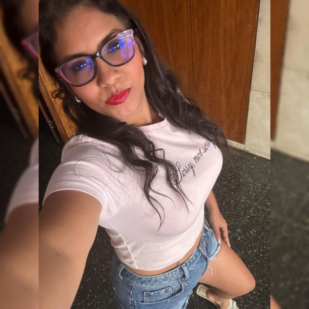 642424665: Chica busca chico en La Coruña