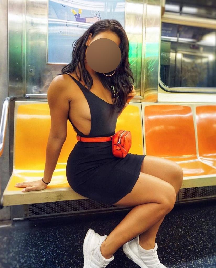 Chica busca chico en Gerona: Chica busca chico