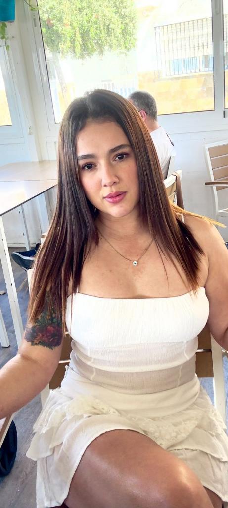 671919933: Chica busca chico en Cádiz