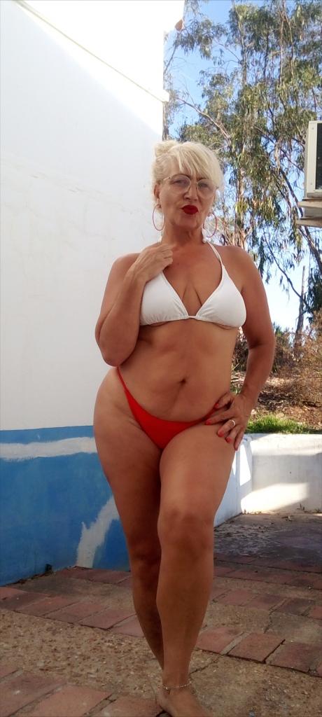 Chica busca chico en Castellón: Chica busca chico