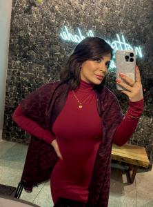 664214945: Chica busca chico en Ibiza