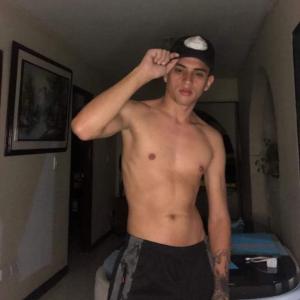 607905149: Chico busca chica en Zaragoza