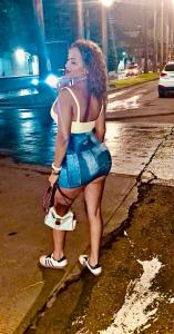 613878877: Travesti en Valencia
