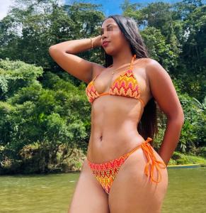 625232177: Chica busca chico en Pontevedra