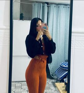 632461856: Chica busca chico en Barcelona