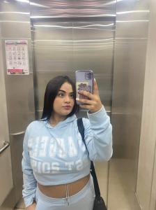 631713974: Chica busca chico en Lérida