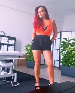 649134189: Chica busca chico en Navarra