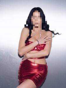 607219771: Chica busca chico en Málaga