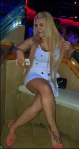 611242688: Chica busca chico en Madrid