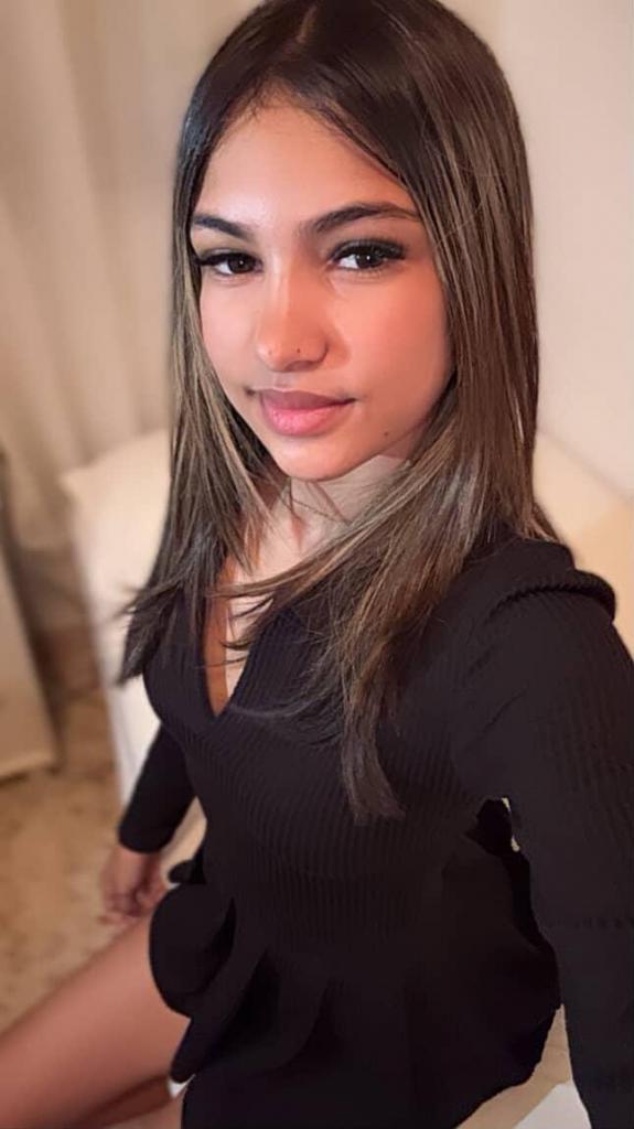 662485782: Chica busca chico en Lérida