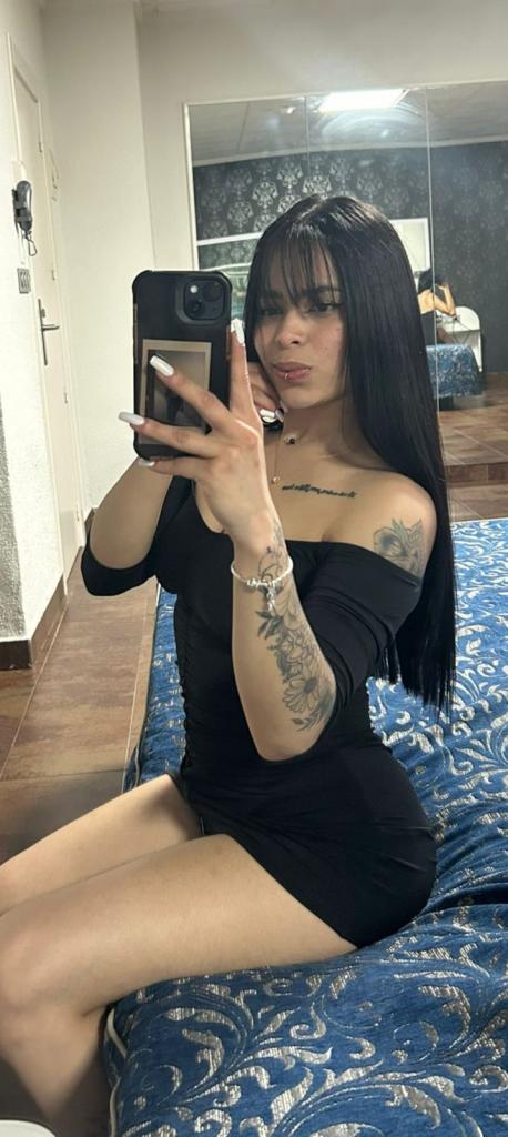 744785289: Chica busca chico en Alicante