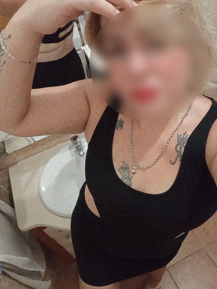 631428590: Chica busca chico en Málaga