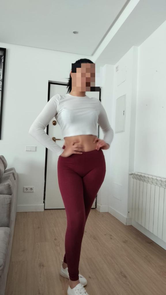 624644417: Chica busca chico en Madrid