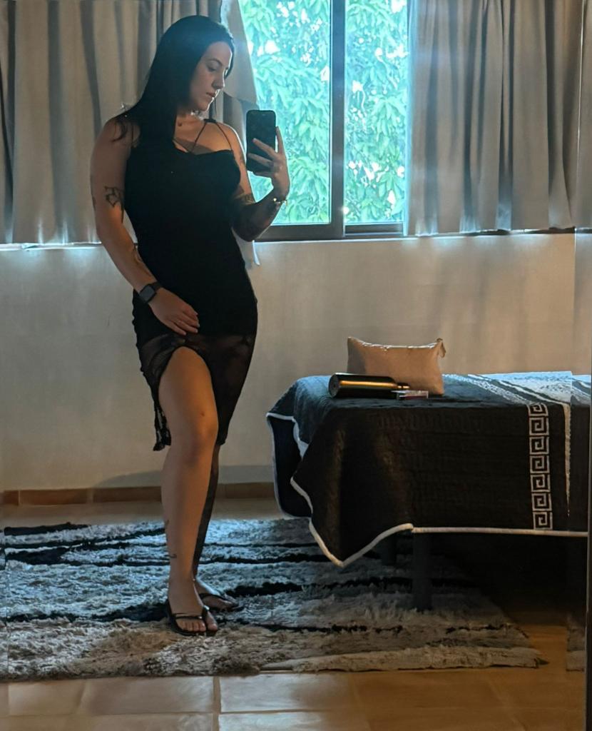 Chica busca chico en Sevilla: Chica busca chico
