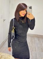 664214945: Chica busca chico en Ibiza