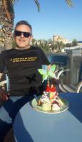 627655618: Chica busca chico en Murcia