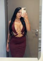 695264908: Chica busca chico en Madrid