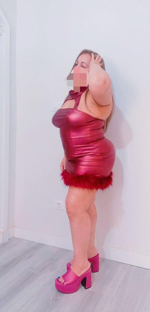 652096361: Chica busca chico en Pontevedra