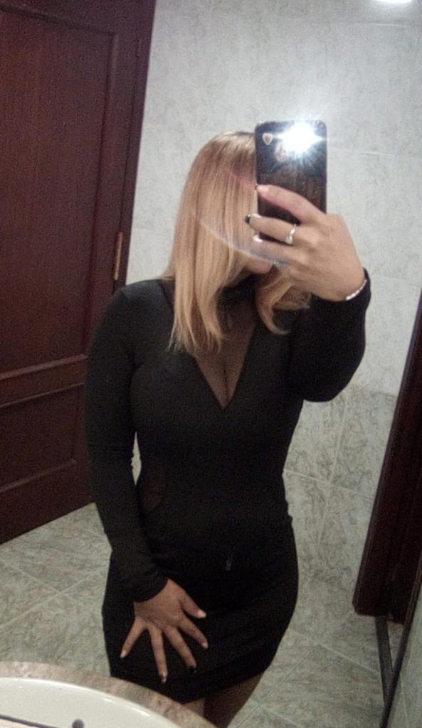 603978292: Chica busca chico en Sevilla