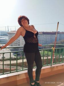 Chica busca chico en Cuenca: 