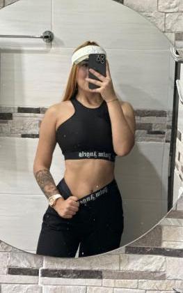 617609048: Chica busca chico en Cádiz