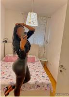611306347: Chica busca chico en La Coruña