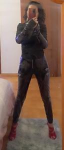 605527038: Chica busca chico en León