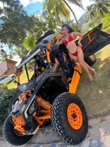 670333079: Chica busca chico en Melilla