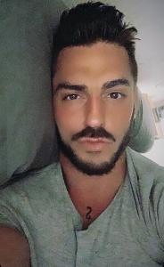 Chico busca chica en Mallorca: 