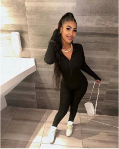 613756547: Chica busca chico en La Coruña