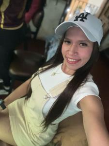Chica busca chico en Alicante: Chica busca chico