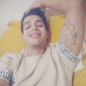 Chico busca chica en Málaga: 