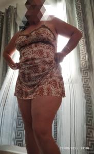 631734581: Chica busca chico en Gerona