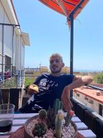 627927190: Chico busca chica en Málaga