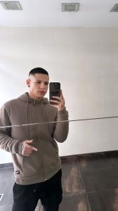 Chico busca chica en Pontevedra: 