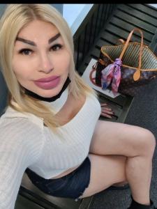 661311140: Chica busca chico en Valencia