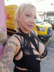 Travesti en León: 