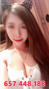 Chica busca chico en Málaga: Chica busca chico