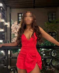 604291070: Chica busca chico en Gerona